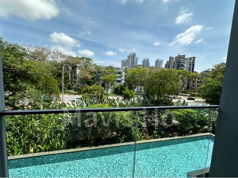 THE ENCLAVE . HOLLAND 3