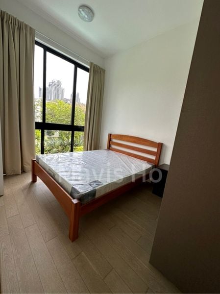 THE ENCLAVE . HOLLAND 5