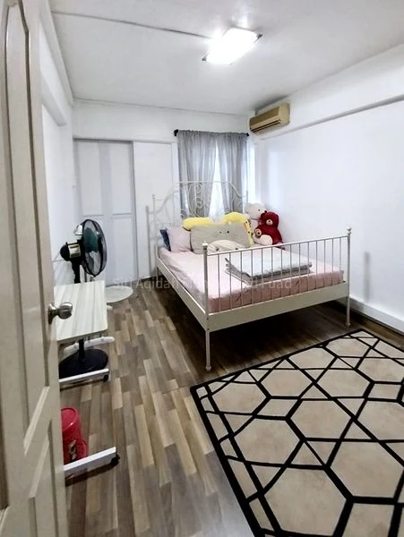 BT BATOK EAST AVE 4 3