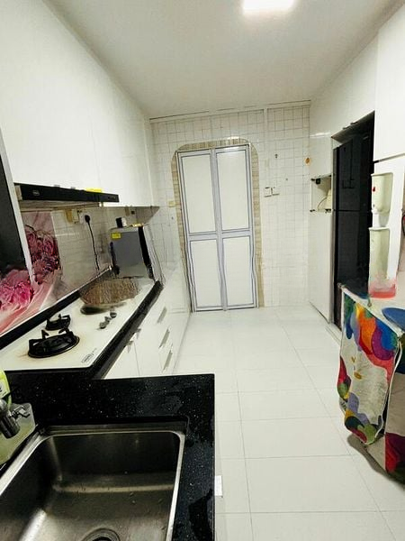 BT BATOK EAST AVE 3 8