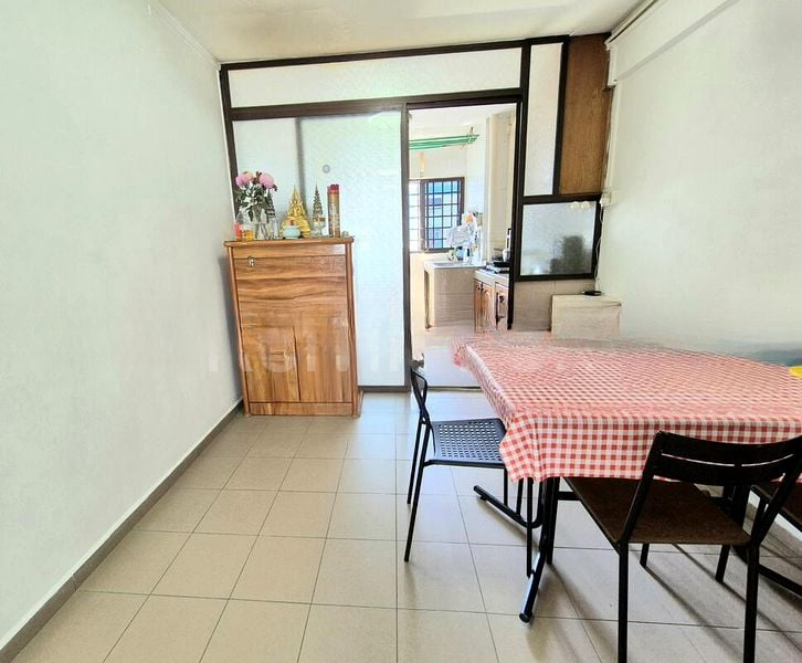 ANG MO KIO AVE 10 10