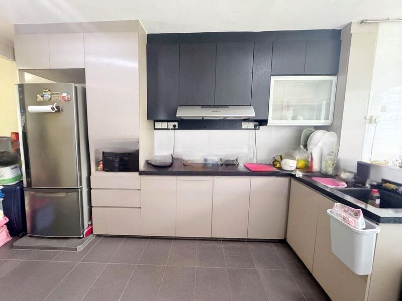 ANG MO KIO AVE 10 14