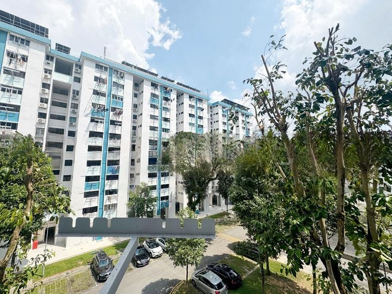 ANG MO KIO AVE 10 11