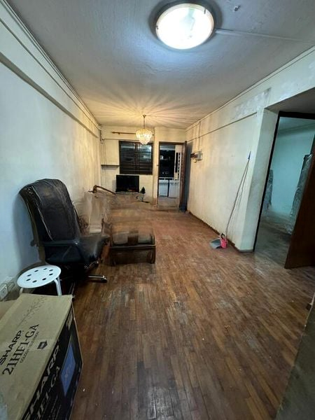 ANG MO KIO AVE 10 12