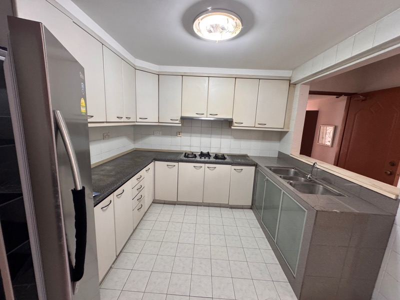 AZALEA PARK CONDOMINIUM 19