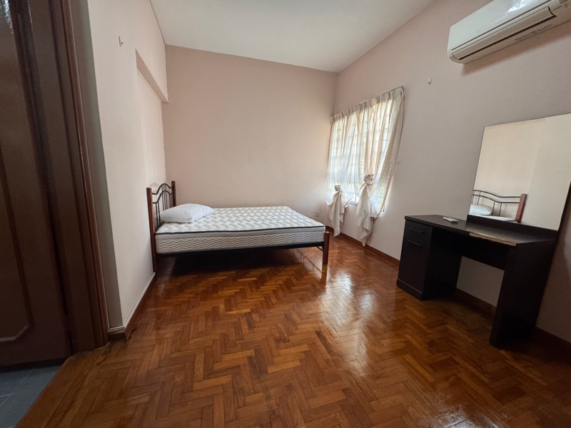 AZALEA PARK CONDOMINIUM 27