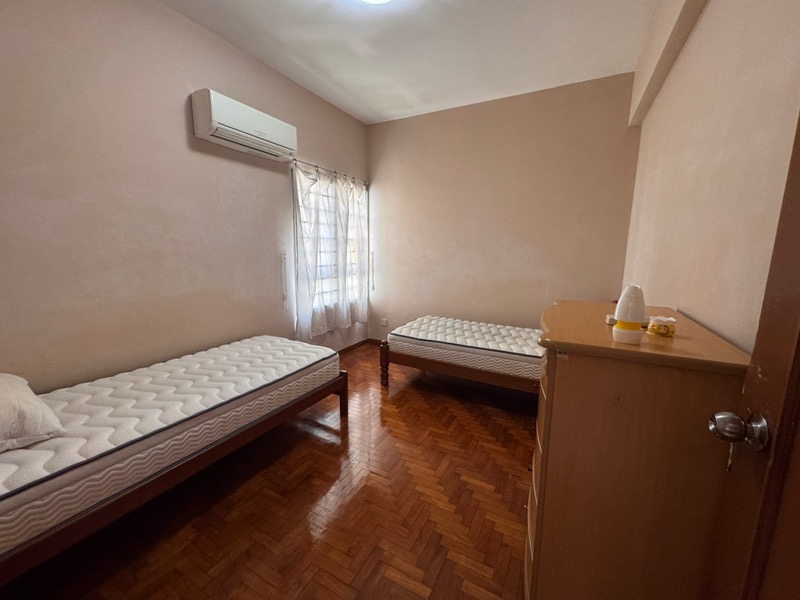 AZALEA PARK CONDOMINIUM 29