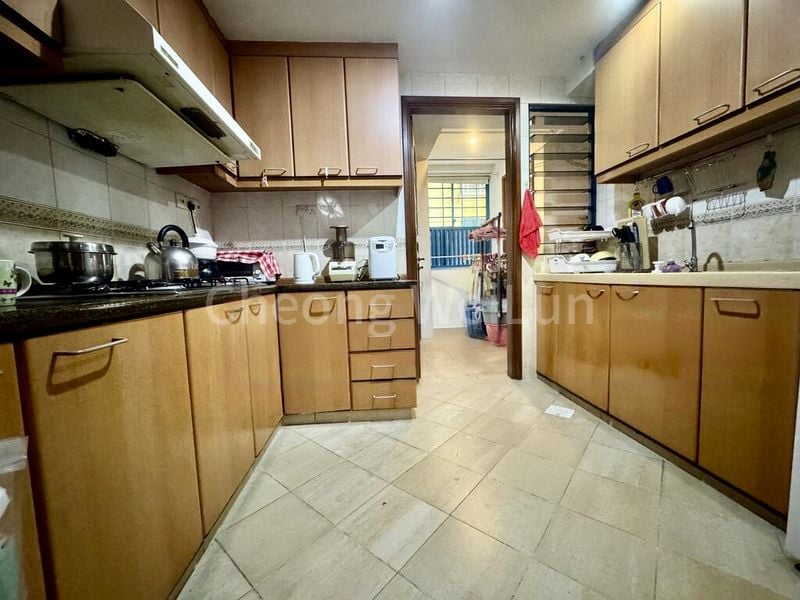 WESTCOVE CONDOMINIUM 8