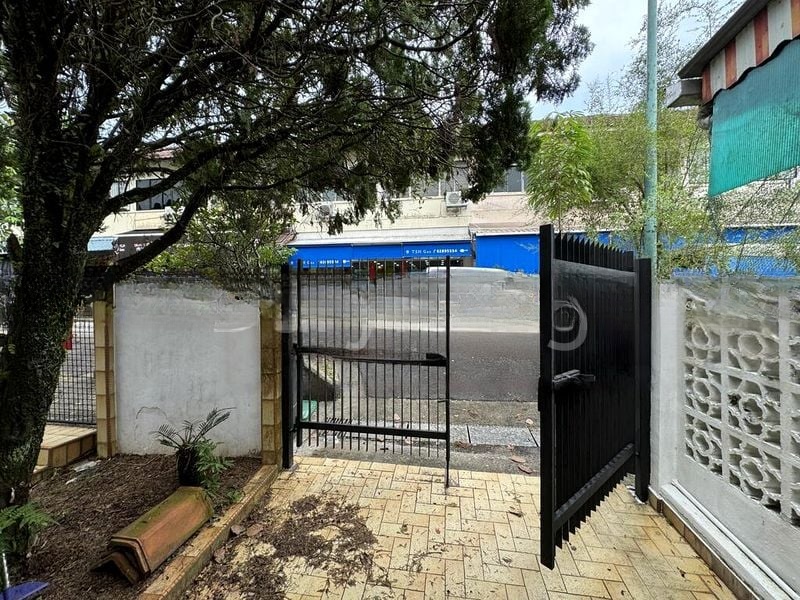 SEMBAWANG HILLS ESTATE 10