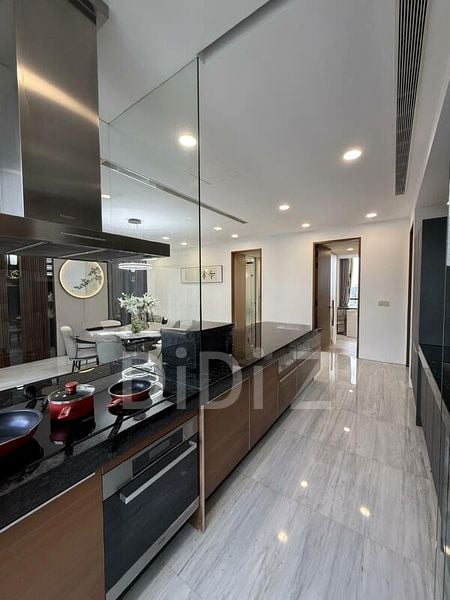 REIGNWOOD HAMILTON SCOTTS 10