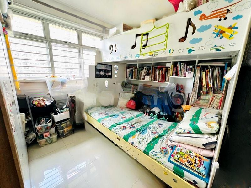 BT BATOK EAST AVE 6 4