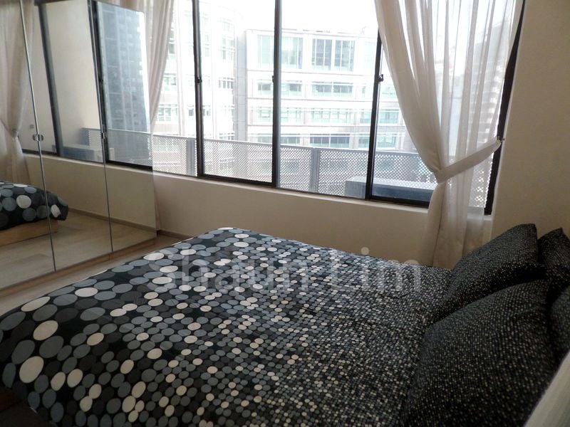 INTERNATIONAL PLAZA 14