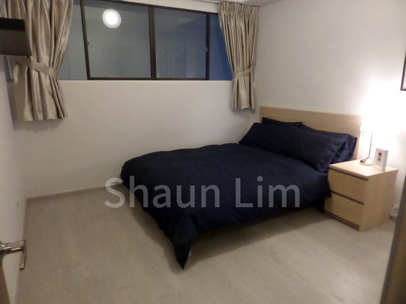 INTERNATIONAL PLAZA 15