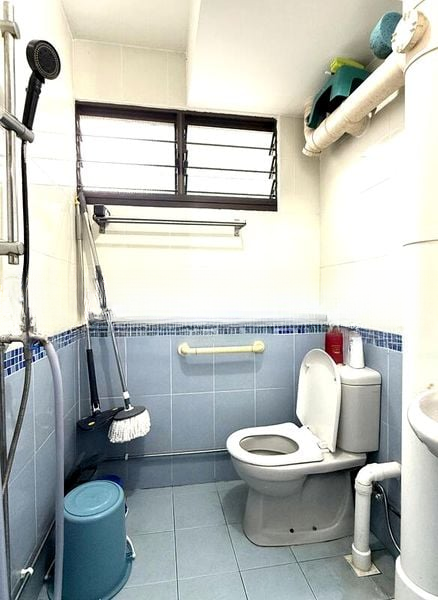 BEDOK RESERVOIR RD 7