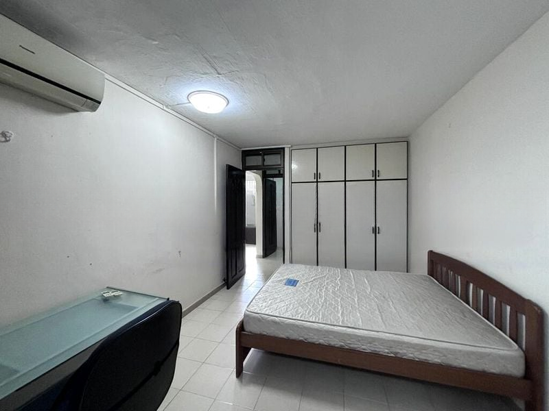 BEDOK RESERVOIR RD 13