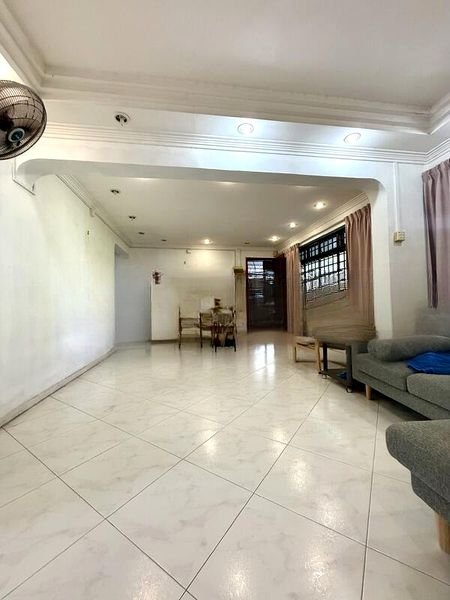 JURONG EAST ST 21 11