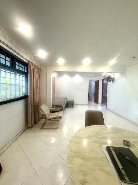 JURONG EAST ST 21 14