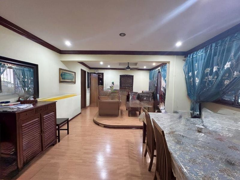 JURONG EAST ST 21 15