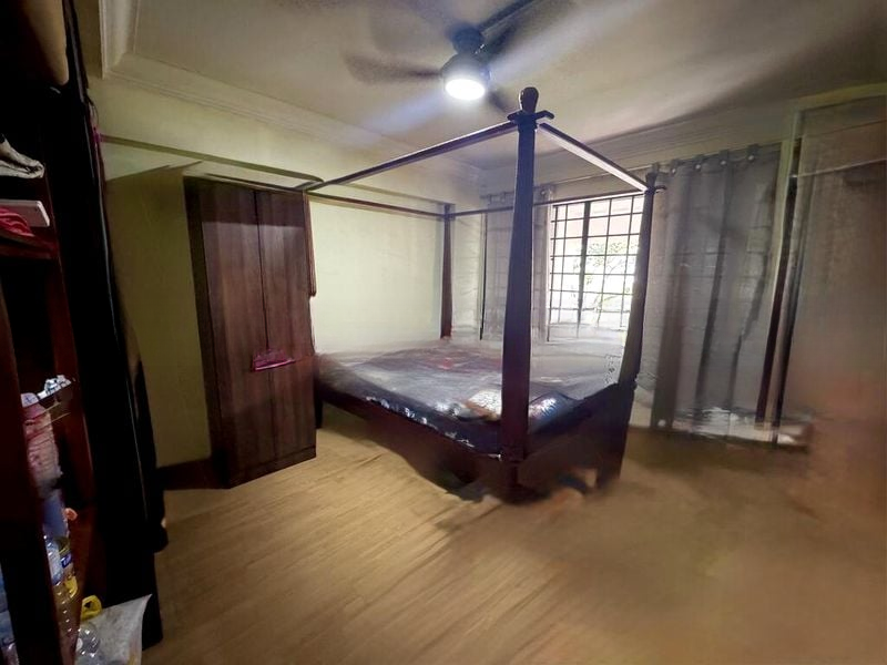 JURONG EAST ST 21 12