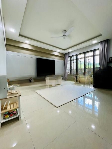 BT BATOK WEST AVE 5 10