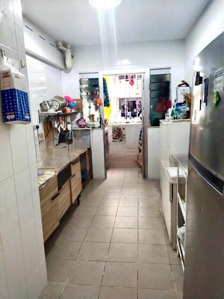 CHOA CHU KANG AVE 5 4