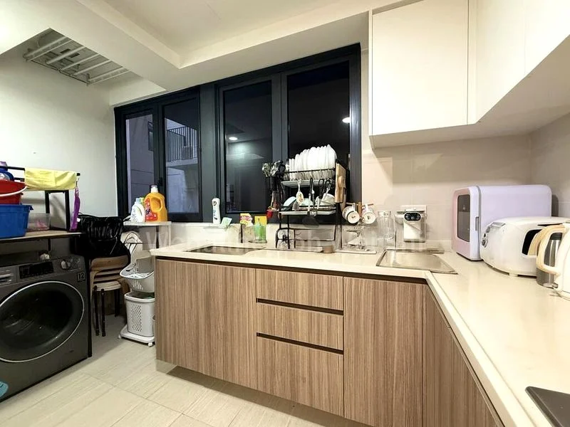 HUNDRED PALMS RESIDENCES 7