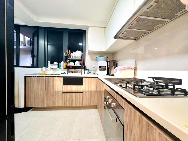 HUNDRED PALMS RESIDENCES 8