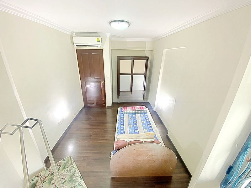 BT BATOK WEST AVE 5 8