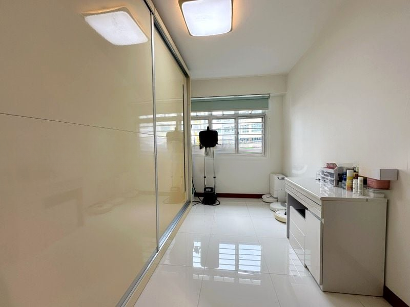 CHOA CHU KANG AVE 5 4