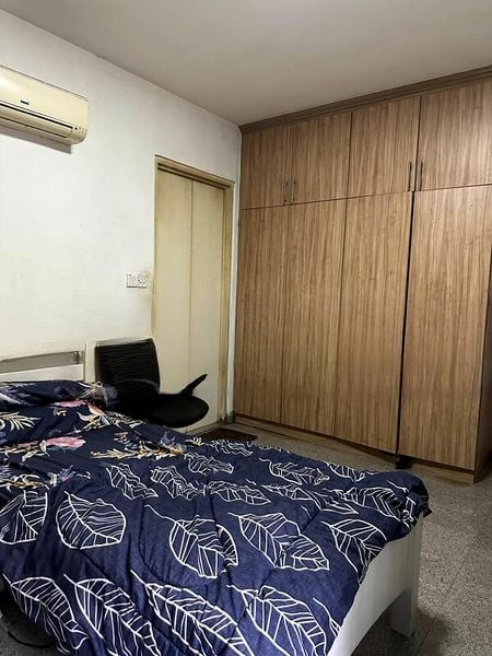 BT BATOK WEST AVE 5 4