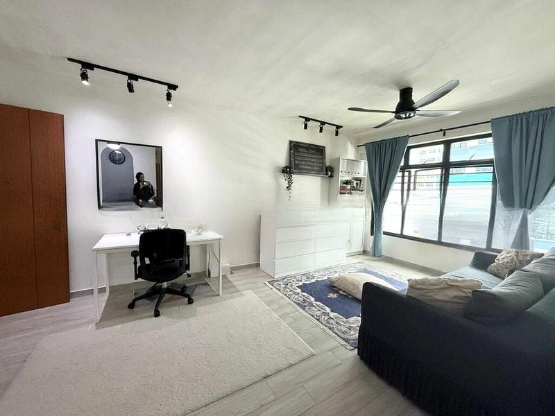 CHOA CHU KANG AVE 1 11