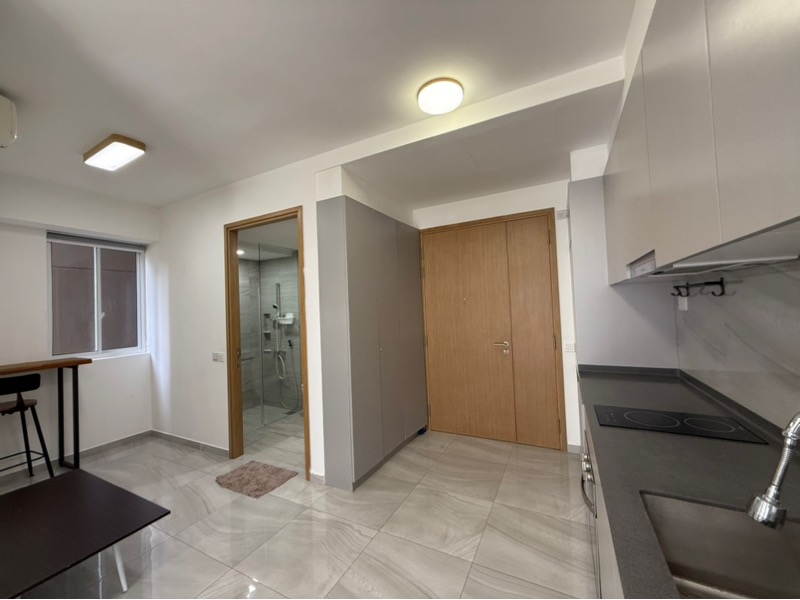 HIGH PARK RESIDENCES 13