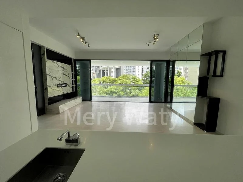 SKYLINE 360 @ SAINT THOMAS WALK 9