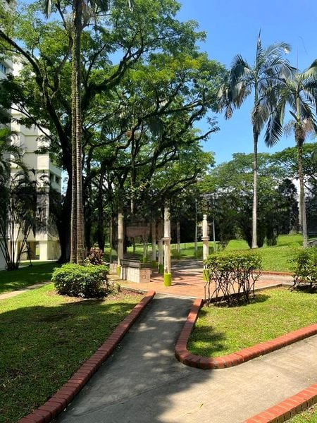 BEDOK RESERVOIR RD 4