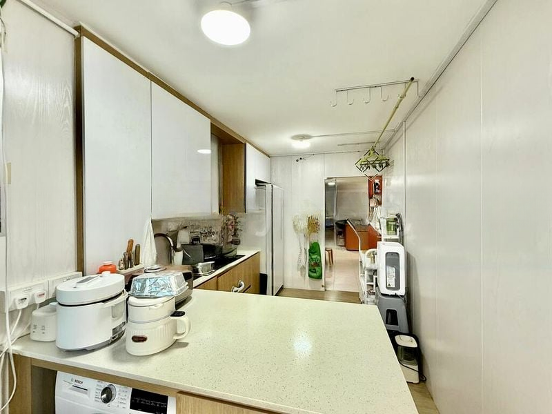 BEDOK RESERVOIR RD 10