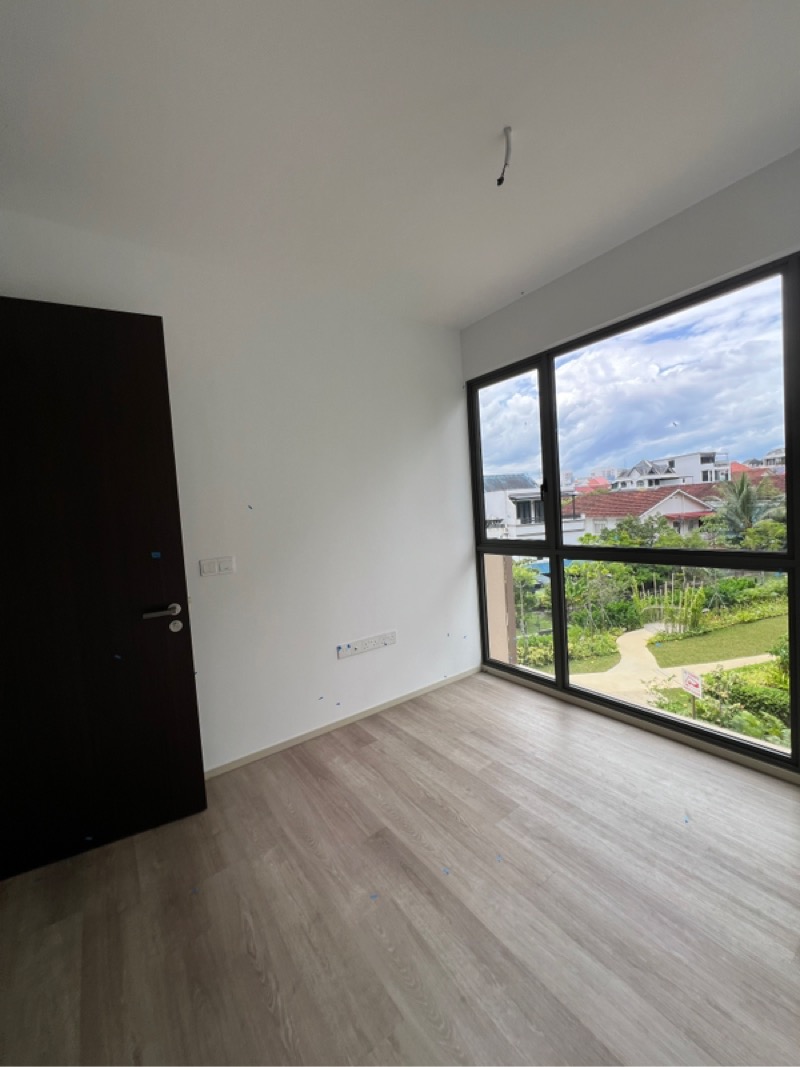 THE WATERGARDENS AT CANBERRA 12