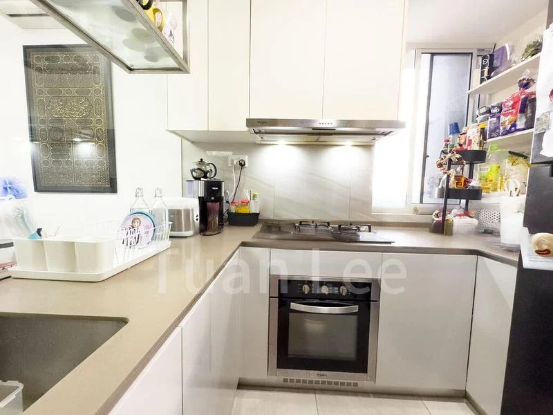 HIGH PARK RESIDENCES 13