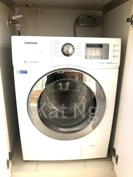 THE PIER AT ROBERTSON 3