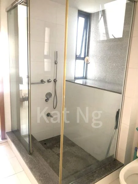 THE PIER AT ROBERTSON 9