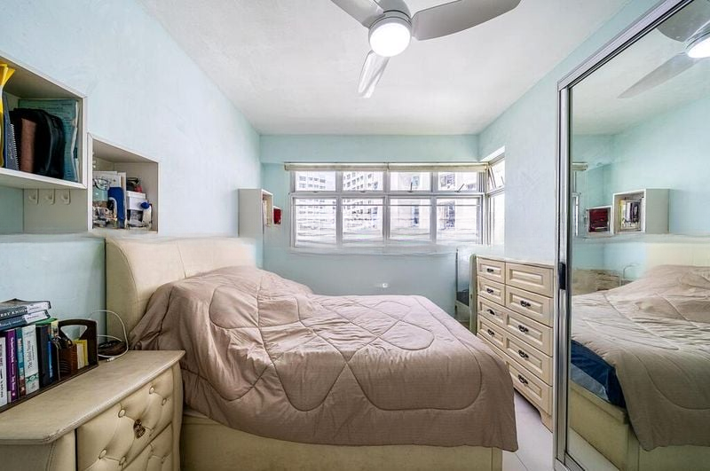 UPP SERANGOON CRES 10