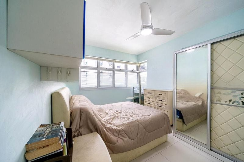 UPP SERANGOON CRES 11