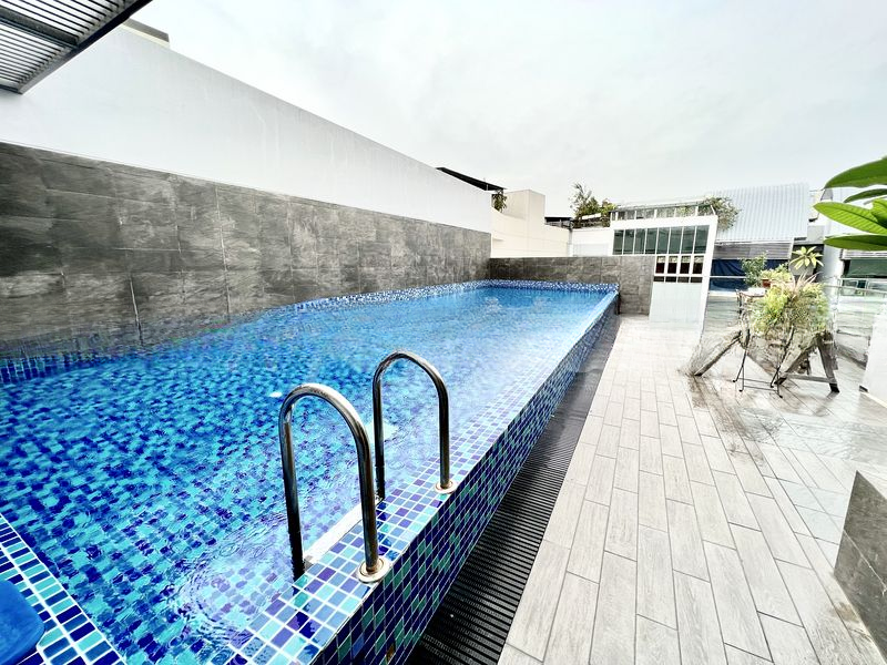 EDENZ SUITES 8