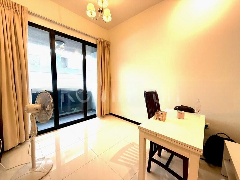 CRYSTAL HEIGHTS 6