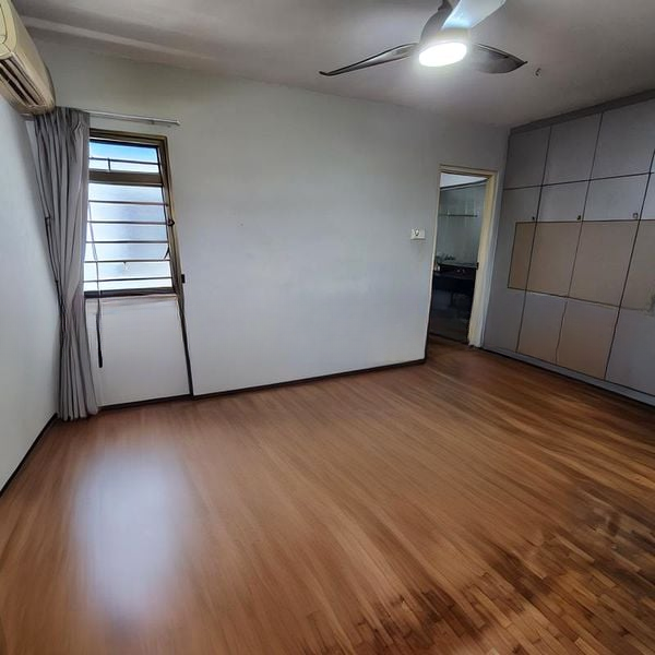 JURONG WEST ST 25 10