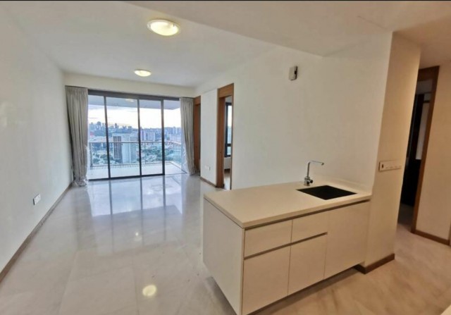 CONCOURSE SKYLINE 11