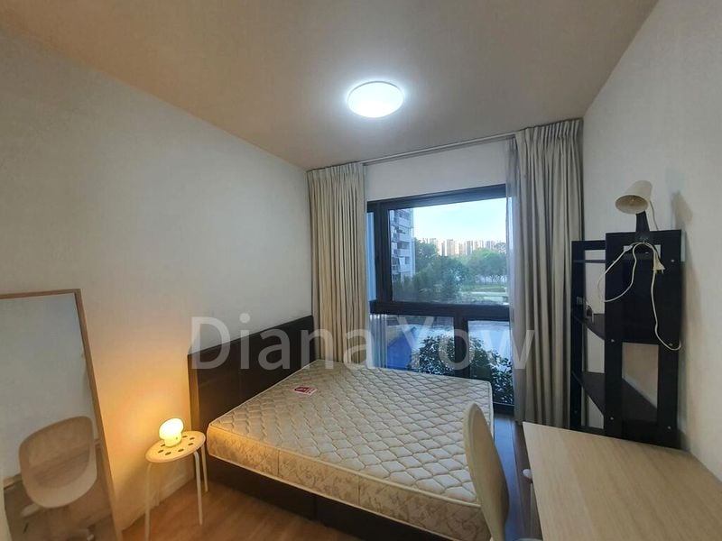 THE LAKEFRONT RESIDENCES 8