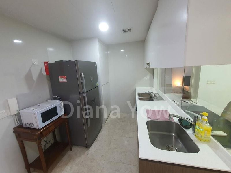 THE LAKEFRONT RESIDENCES 9