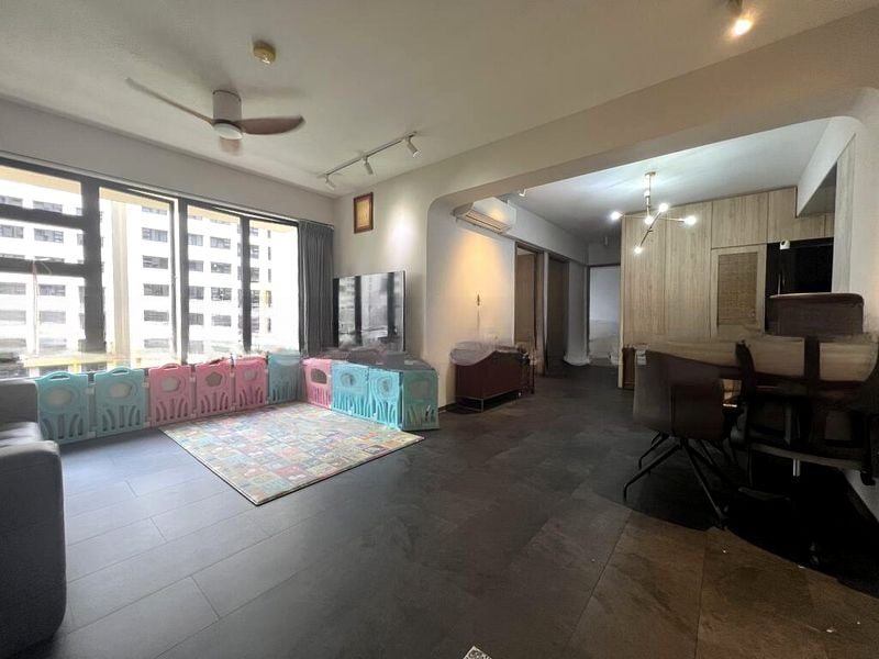 BT BATOK WEST AVE 8 4