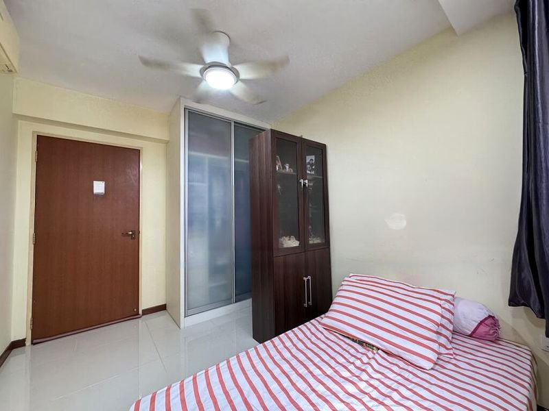 BT BATOK WEST AVE 8 6