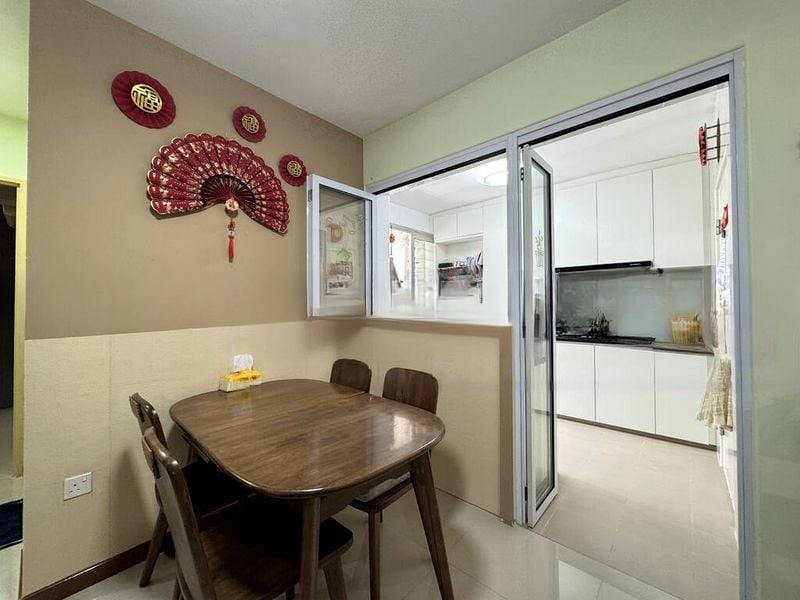 BT BATOK WEST AVE 8 4